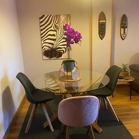 Alameda 5 *